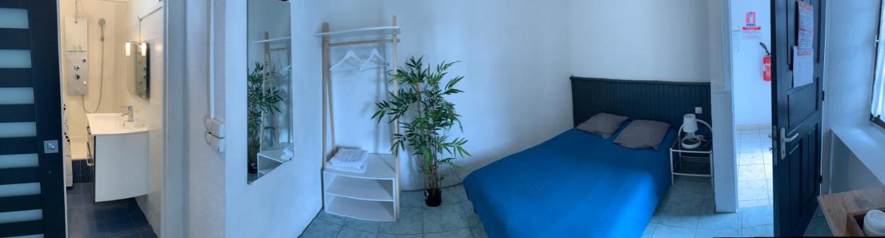 Hotel Le Petit Randonneur ซีลาโอส ภายนอก รูปภาพ